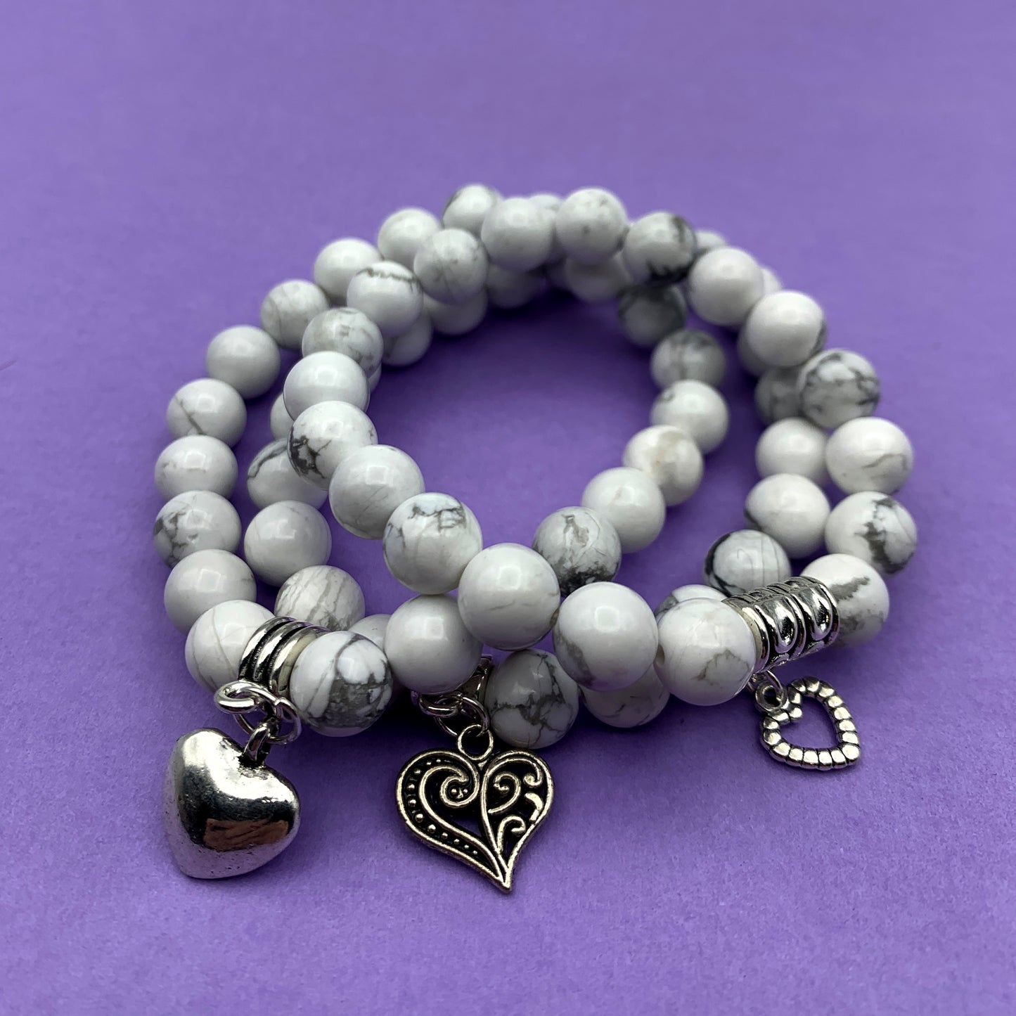 Bracelet - Howlite with Heart Charm 8mm