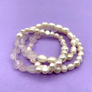 Bracelet - Rose Quartz hearts with Freshwater Pearls